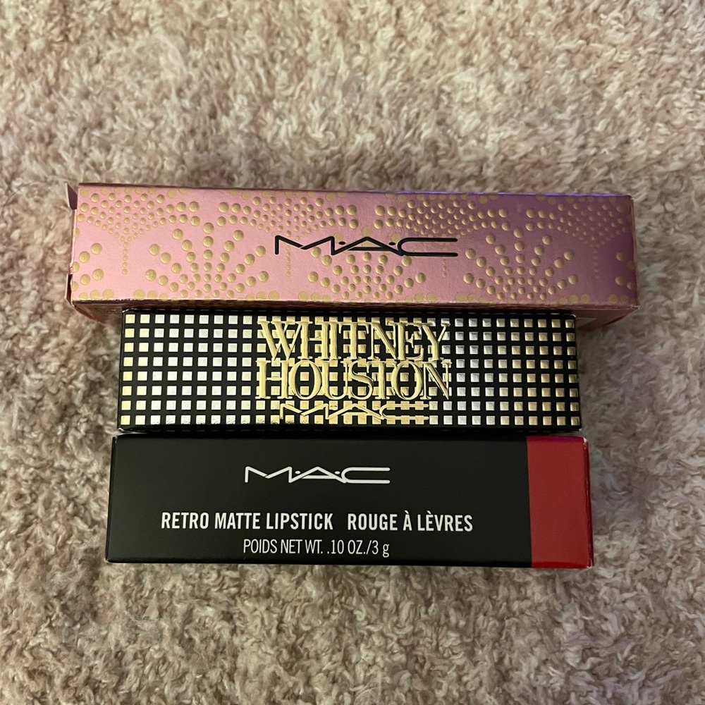 MAC X Whitney Houston Nippy’s Sensual Red Matte Ruby Woo Powder Kiss Cheers Deer